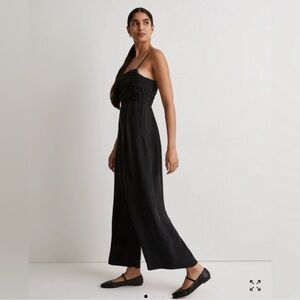 Madewell Black Ruched Crop Jumpsuit
Caja 2